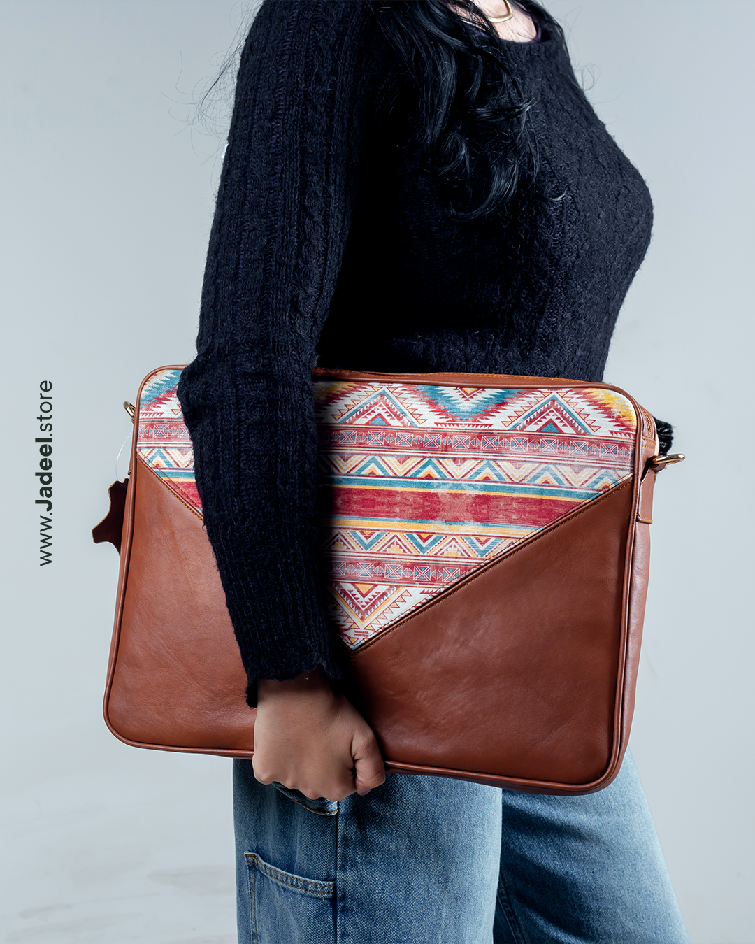 Large laptop bag Brown