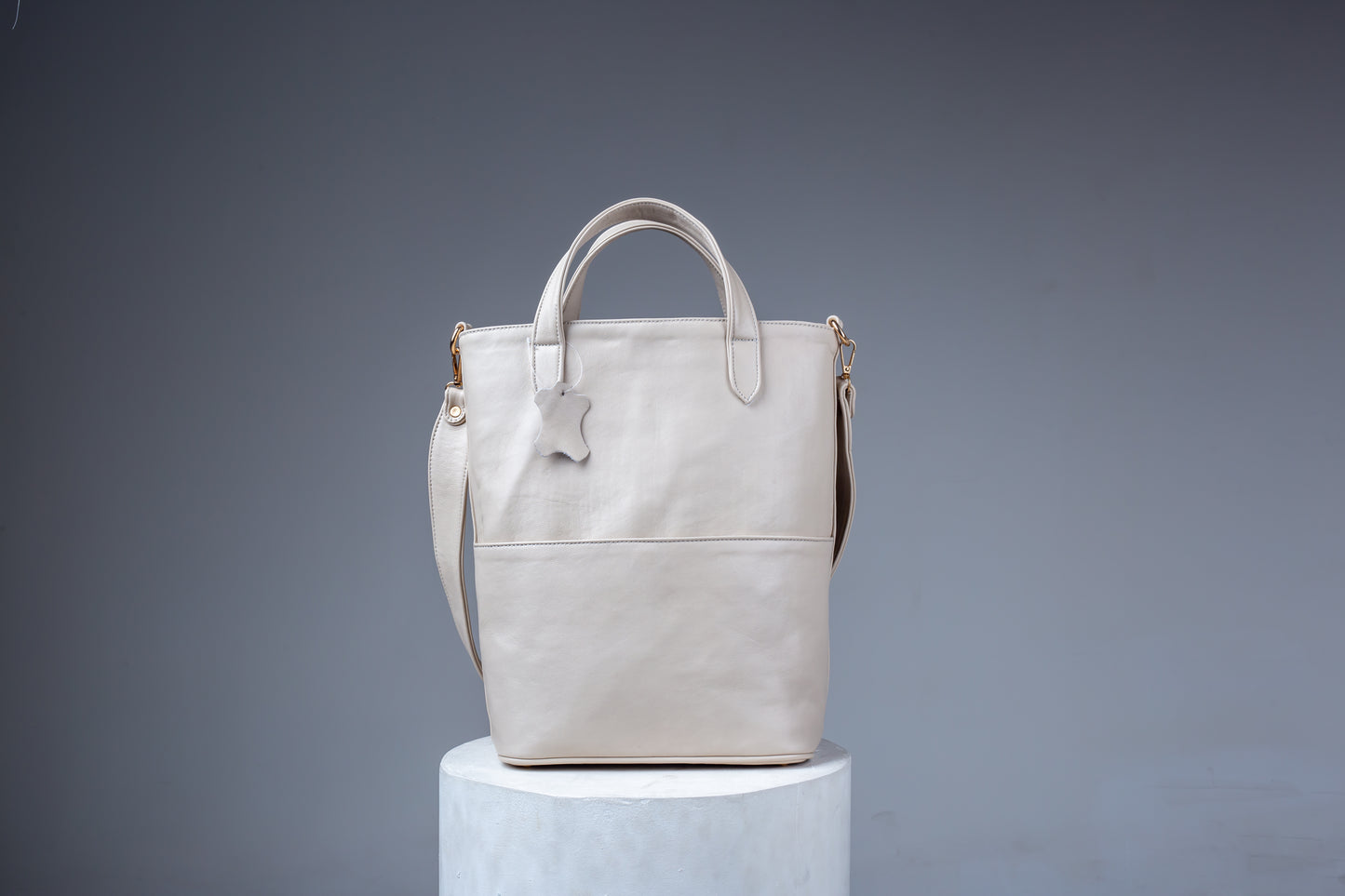 Magic Bag Off-white