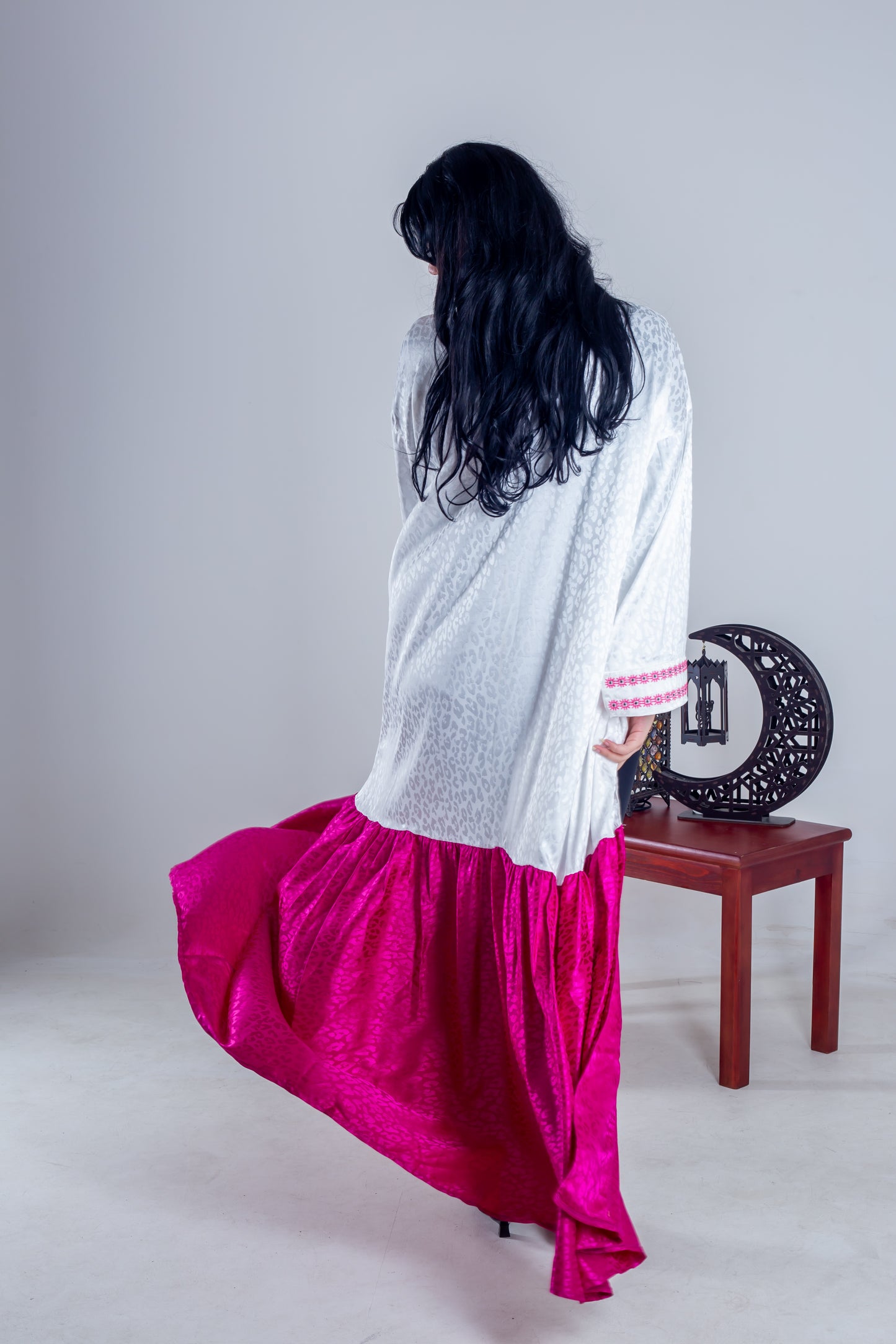 Kaftan white