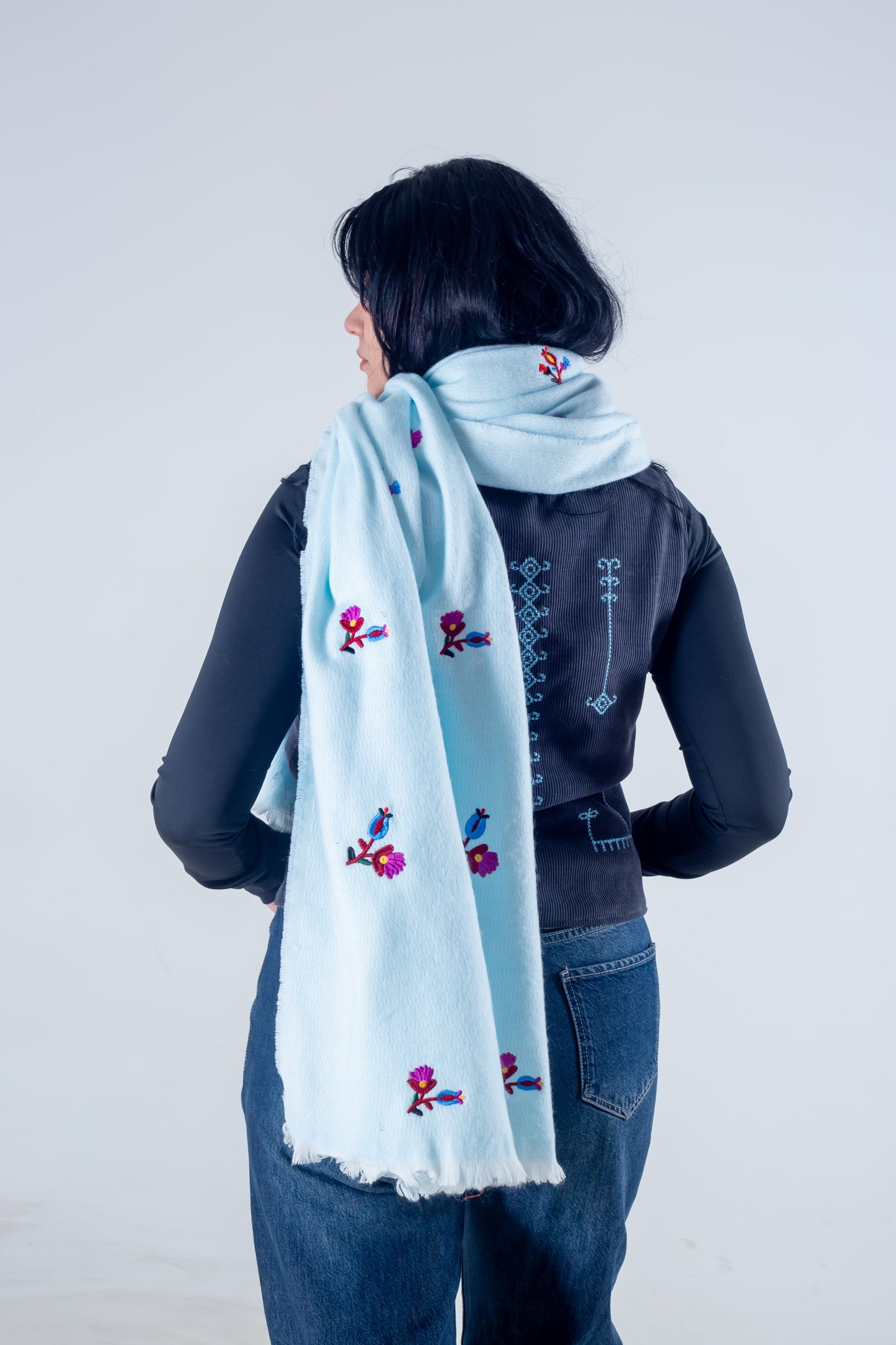 Shawl baby blue