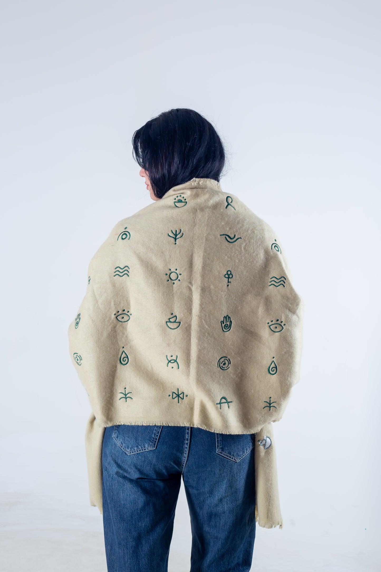 Shawl beige
