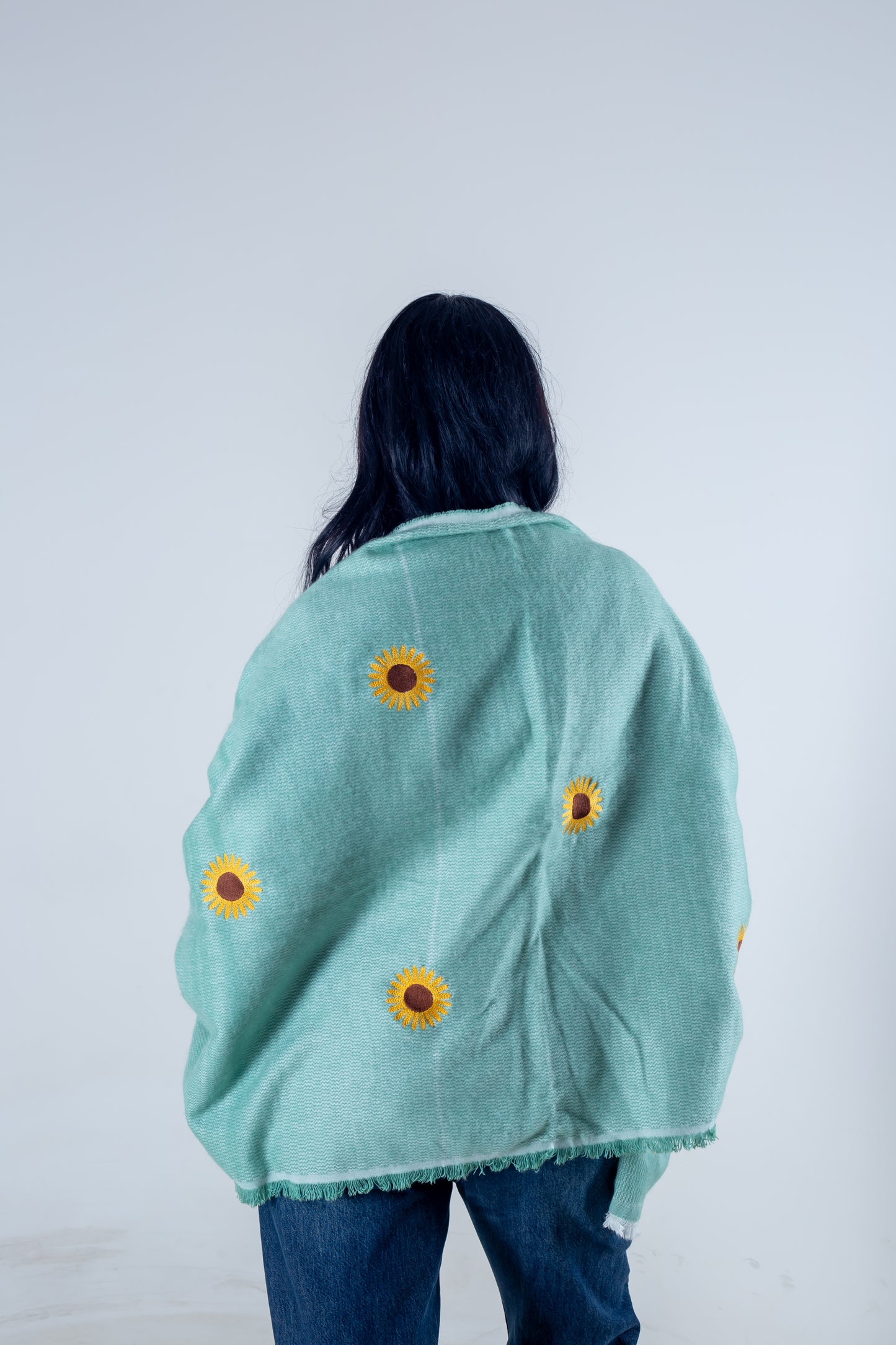 Shawl mint green sunflower
