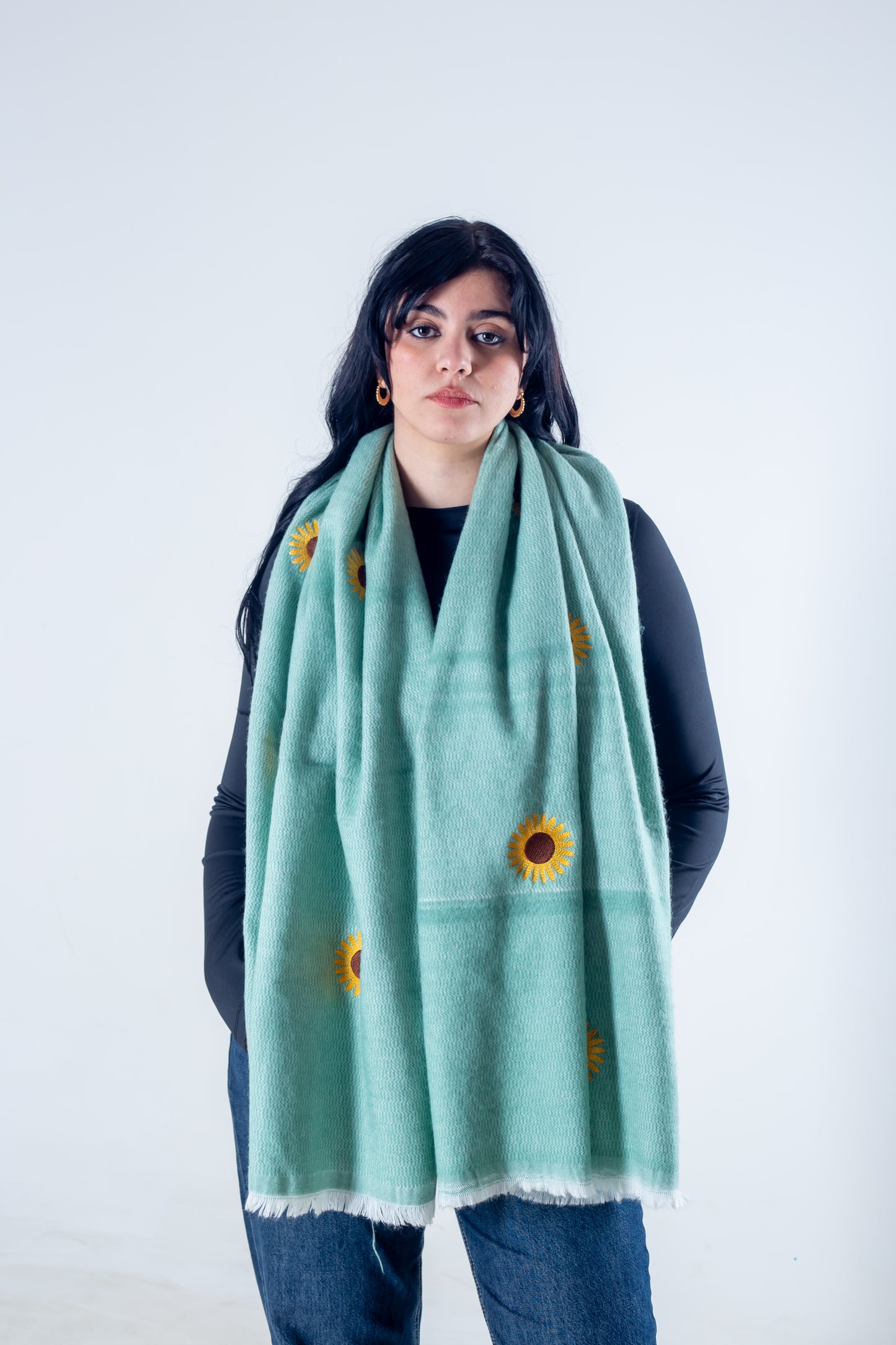 Shawl mint green sunflower