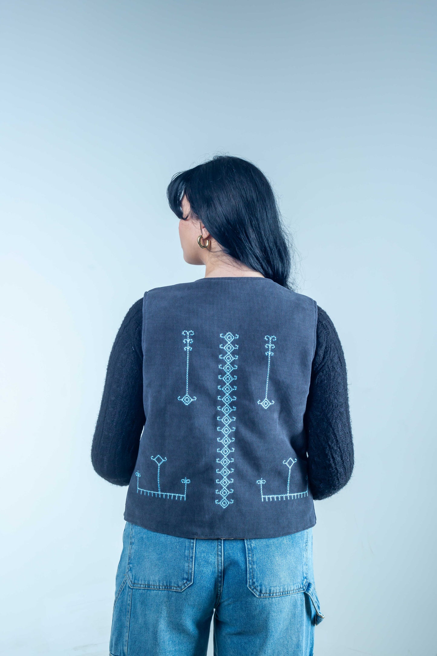 ANCIENT Vest Gray