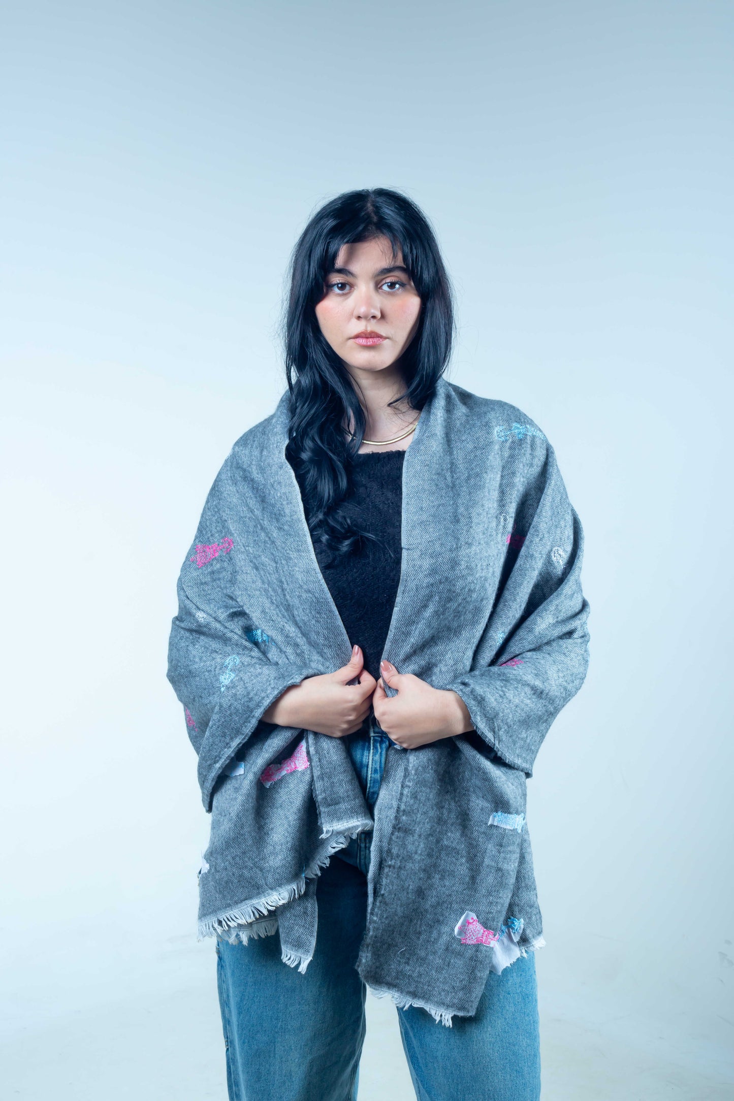 Shawl Gray