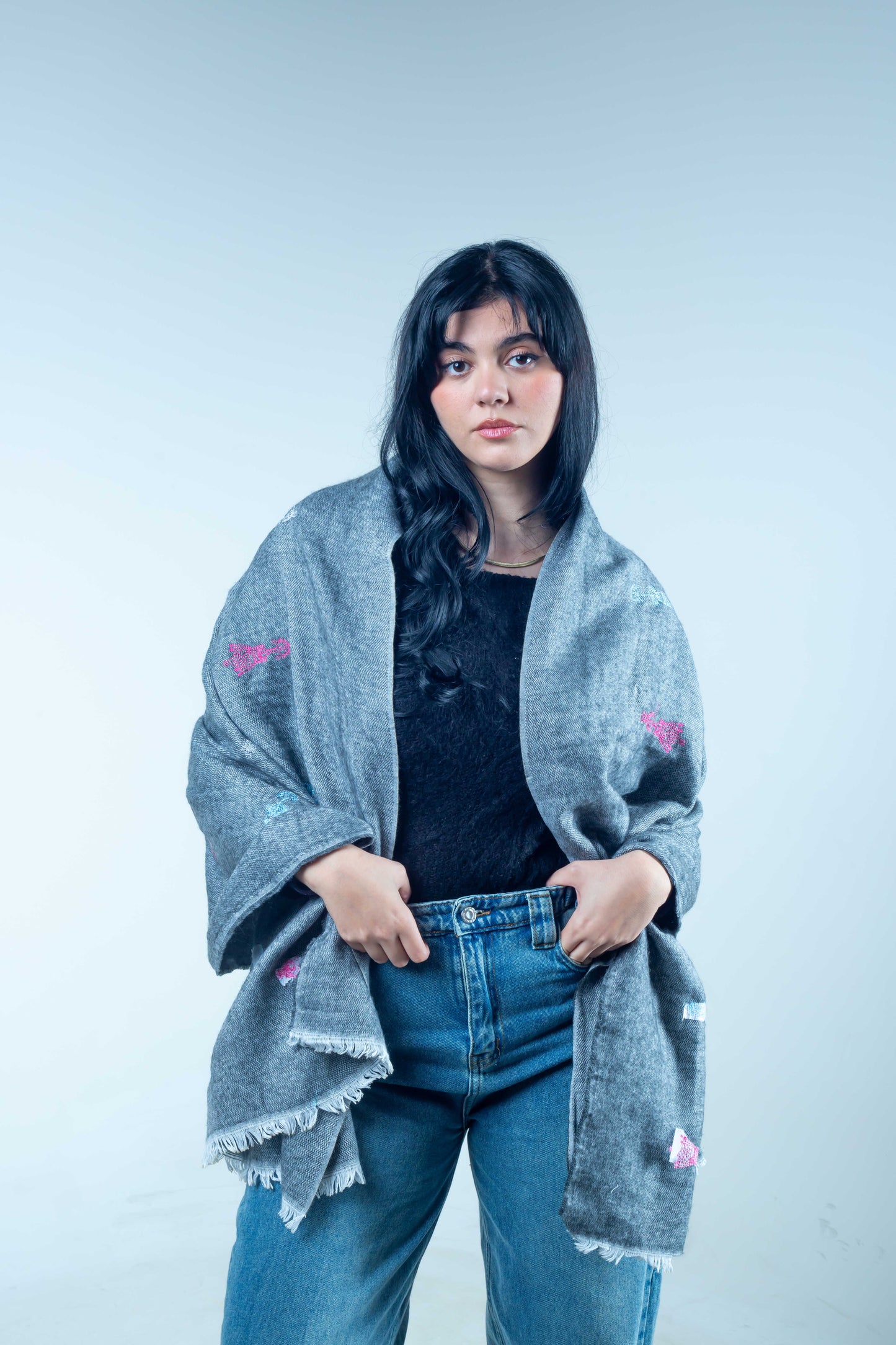 Shawl Gray