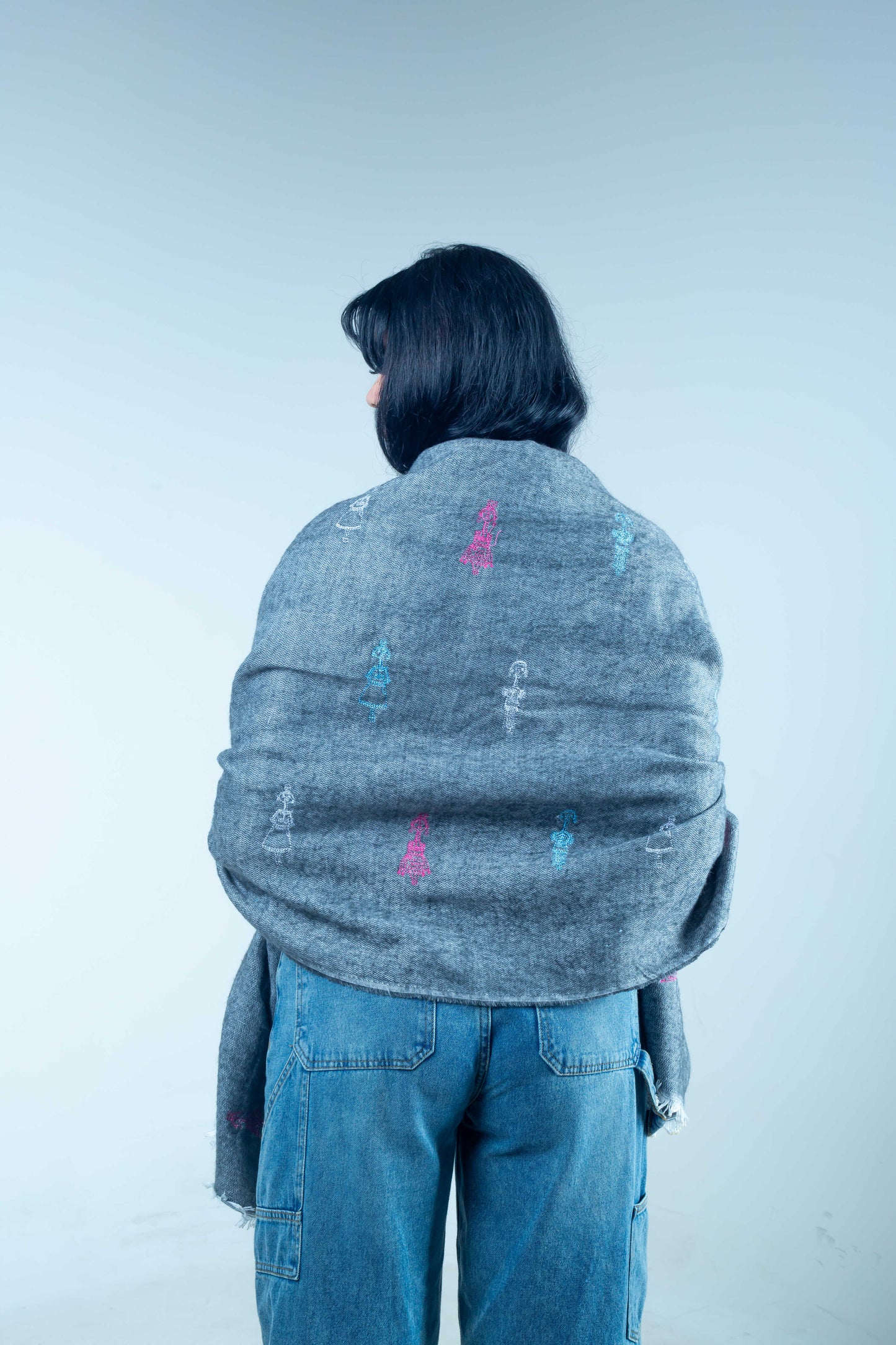 Shawl Gray