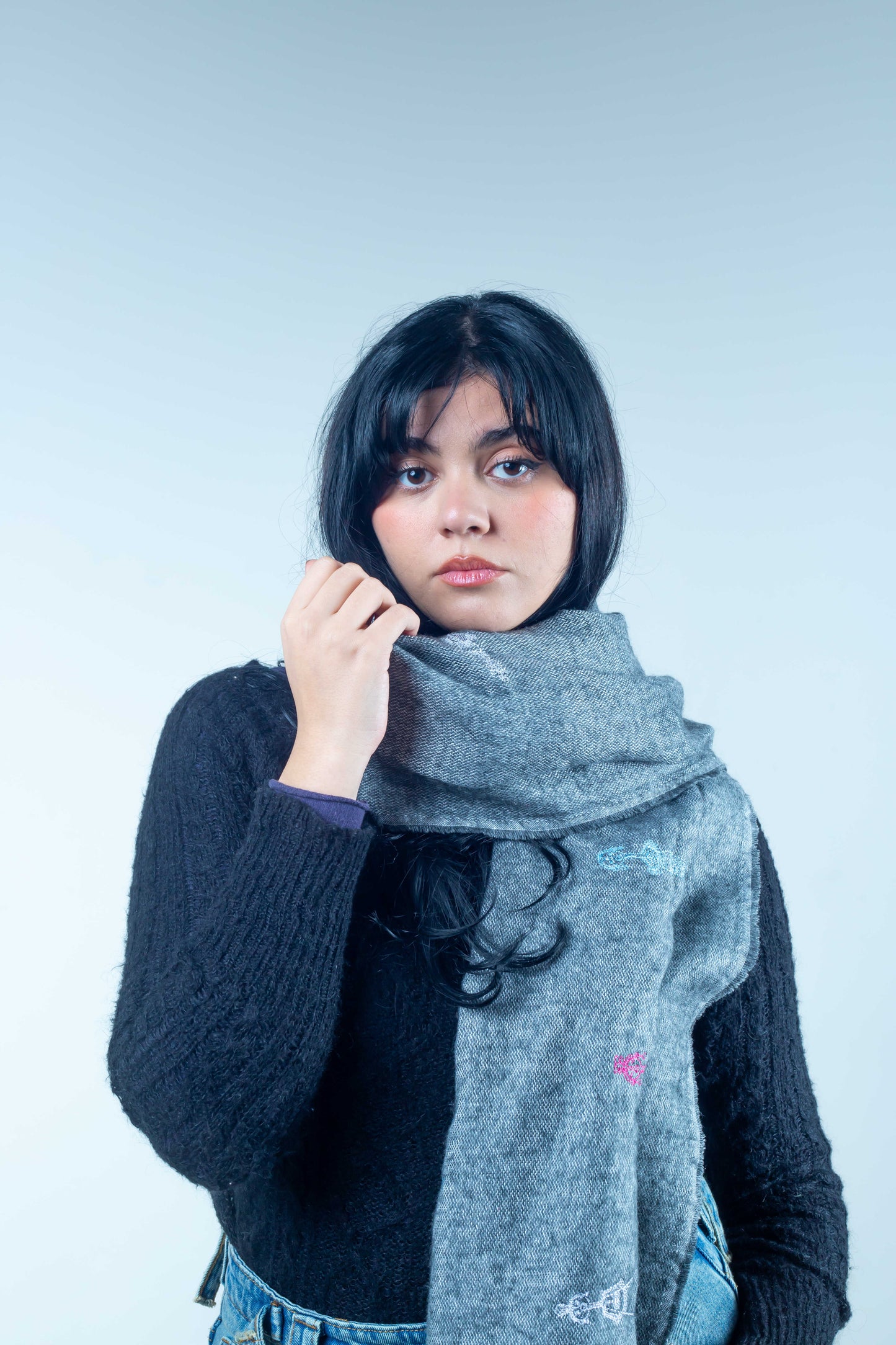 Shawl Gray